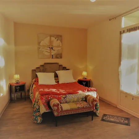 住宿加早餐酒店 D'hotes La Dorgisane Venterol (Alpes-de-Haute-Provence)