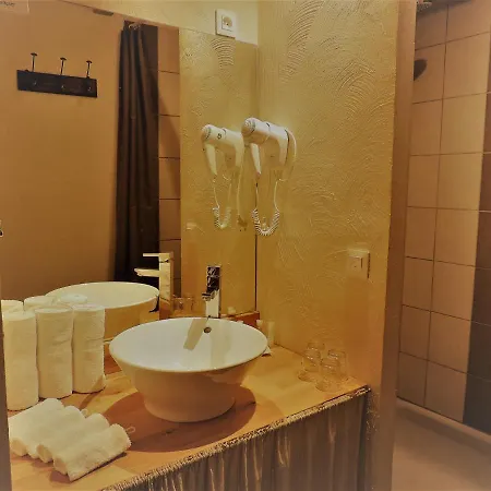 Bed & Breakfast D'hotes La Dorgisane 3*
