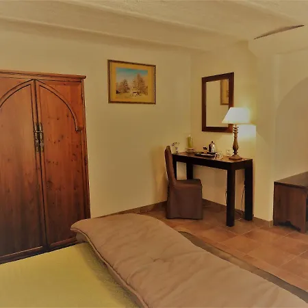 D'hotes La Dorgisane 3*