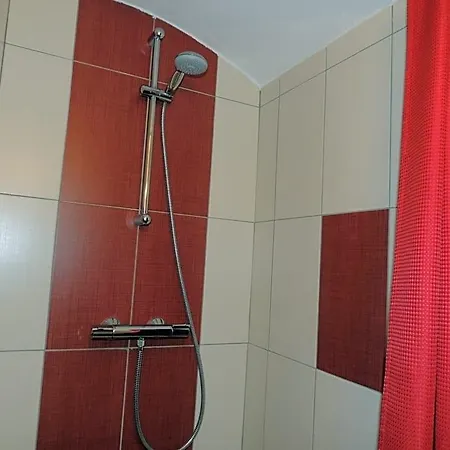 D'hotes La Dorgisane Bed & Breakfast 3*