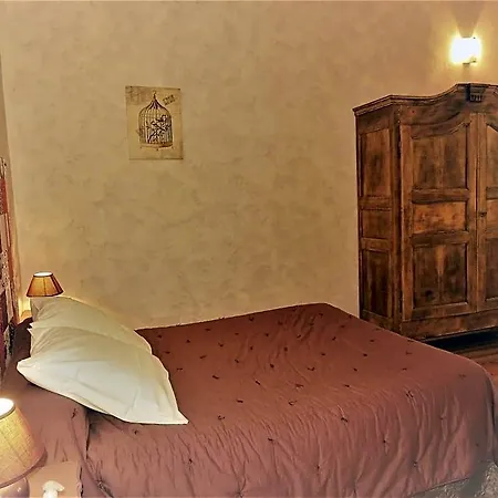 Bed & Breakfast D'hotes La Dorgisane 3*