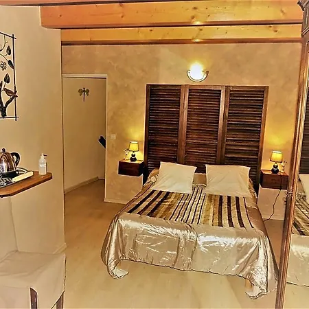 Bed & Breakfast D'hotes La Dorgisane 3*